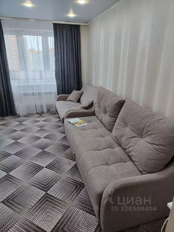 1-к кв. Чувашия, Чебоксары бул. Солнечный, 10к1 (36.0 м) - Фото 1