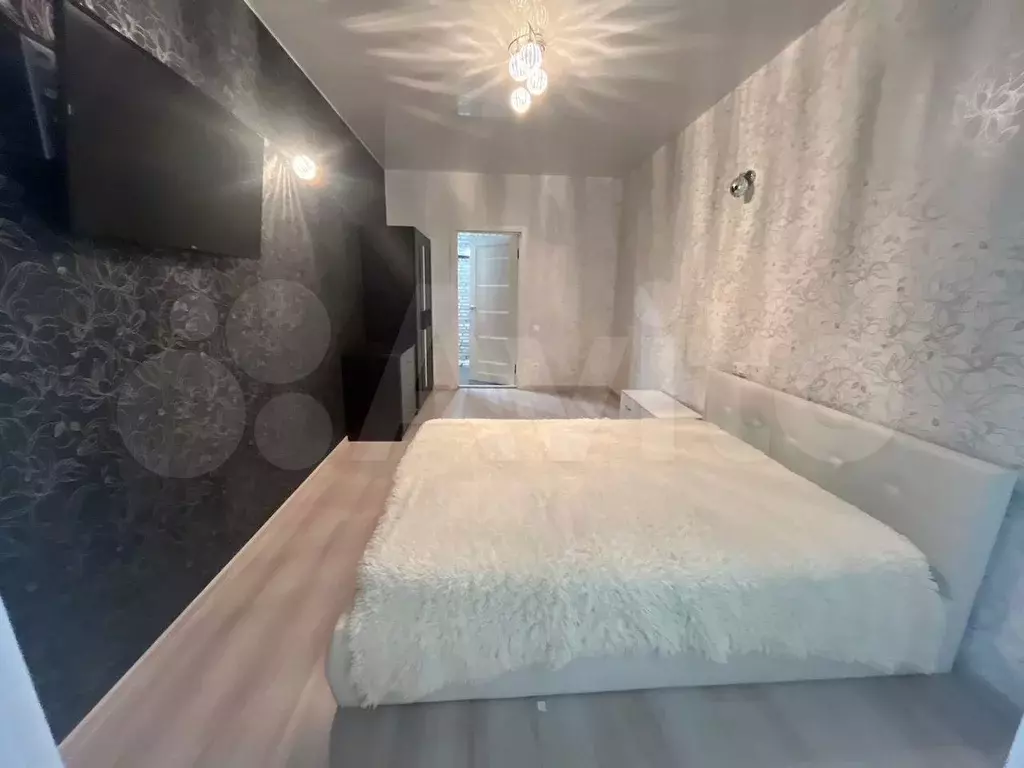 1-к. квартира, 40,6 м, 12/16 эт. - Фото 0