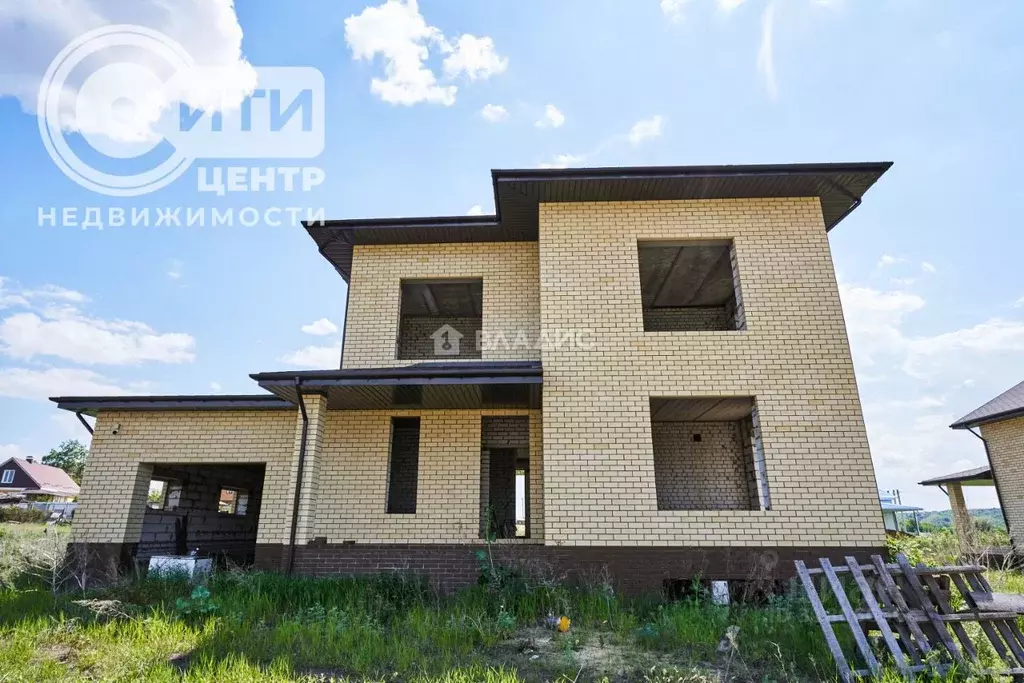 Дом в Воронежская область, Воронеж ул. Октябрьская, 388В (369 м) - Фото 1