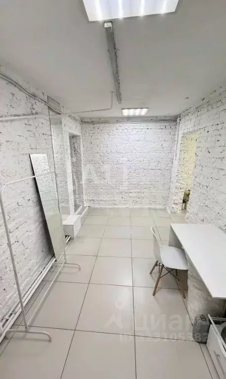 Офис в Челябинская область, Челябинск Тернопольская ул., 25 (80 м) - Фото 1