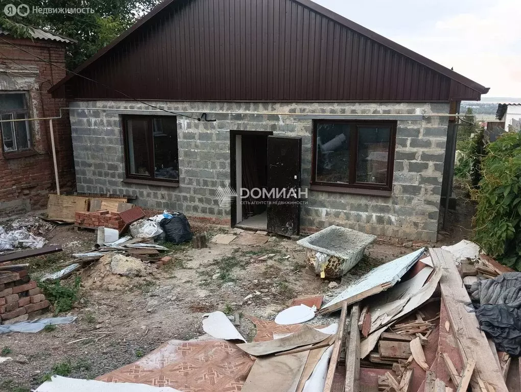 Дом в Новочеркасск, улица Фрунзе, 89 (90 м) - Фото 0