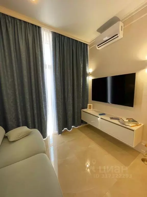 1-к кв. Краснодарский край, Геленджик Крымская ул., 22к24 (45.0 м) - Фото 0