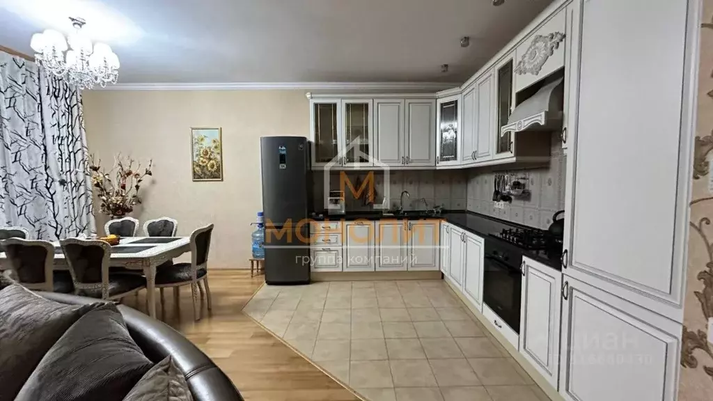 2-к кв. Краснодарский край, Горячий Ключ ул. Михаила Шалжияна, 14 ... - Фото 0