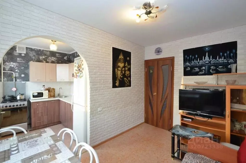 3-к кв. Омская область, Омск просп. Мира, 161е (59.2 м) - Фото 2