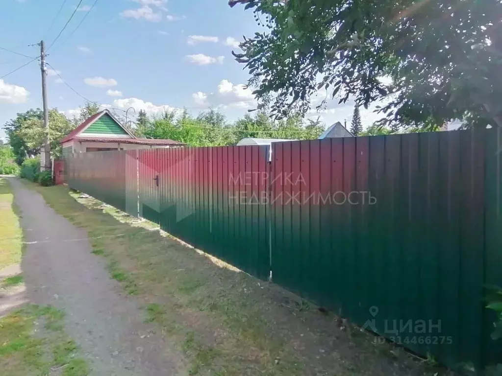 Участок в Тюменская область, Тюмень Урожайный СНТ, ул. Вторая (4.4 ... - Фото 0