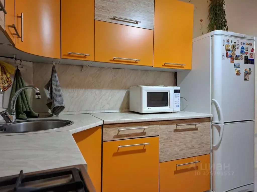 2-к кв. Кировская область, Киров Октябрьский просп., 95А (48.0 м) - Фото 2