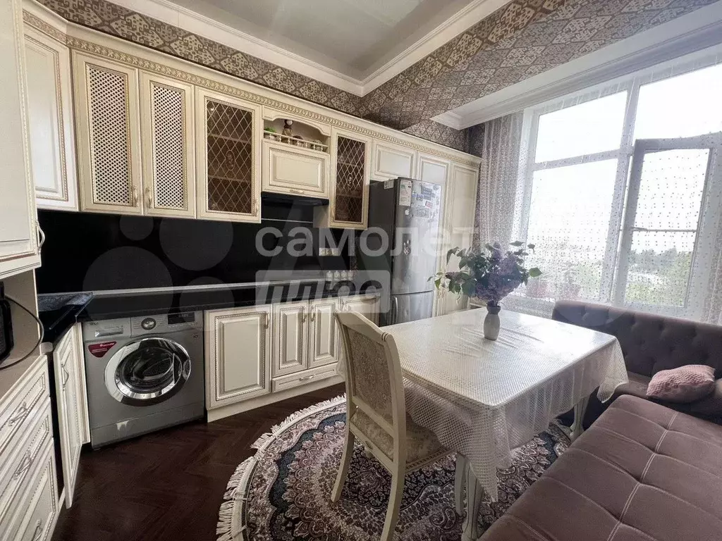 2-к. квартира, 65 м, 2/9 эт. - Фото 1