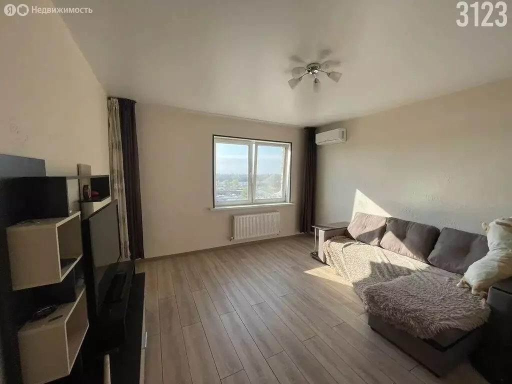 1-комнатная квартира: Краснодар, Старокубанская улица, 2/5 (40 м) - Фото 2