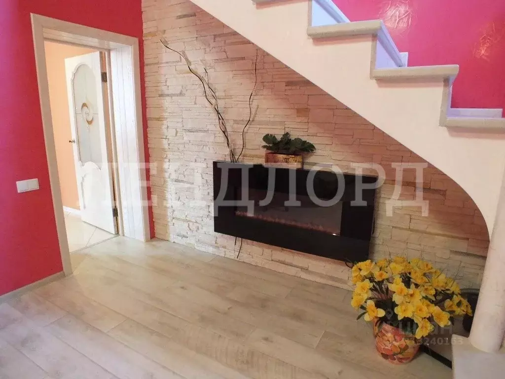 Дом в Ростовская область, Ростов-на-Дону Календарная ул. (140 м) - Фото 2