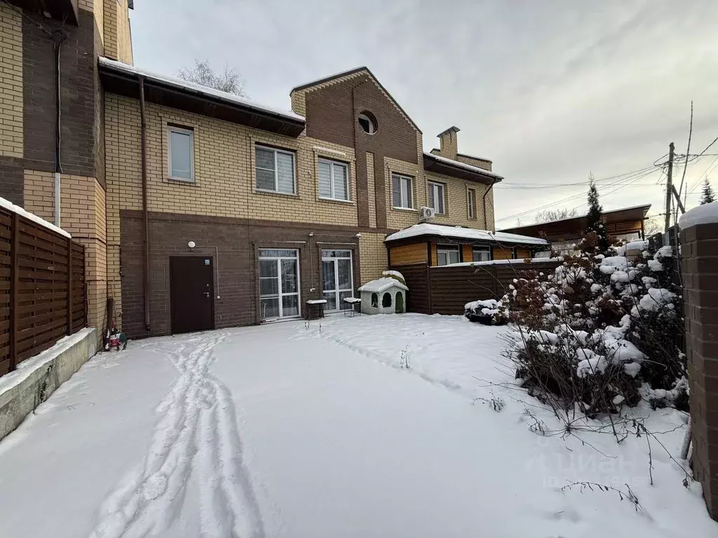 Таунхаус в Челябинская область, Челябинск ул. Кудрина, 5 (104 м) - Фото 1