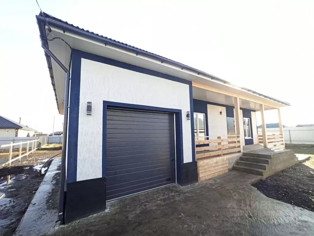 Дом в Иркутская область, Иркутский муниципальный округ, с. Хомутово ... - Фото 1