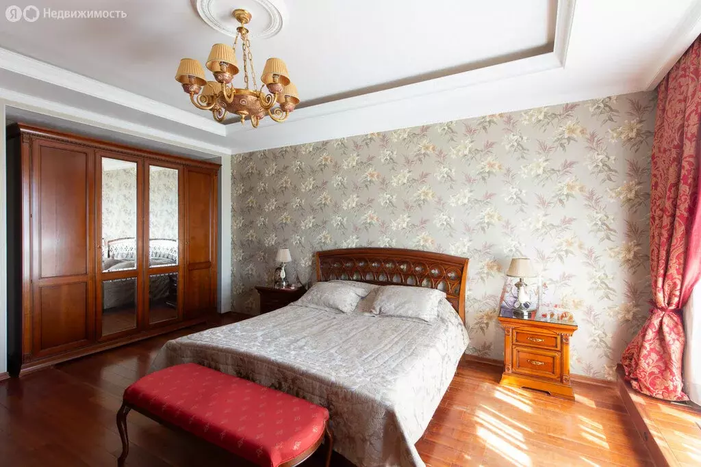 4-комнатная квартира: Санкт-Петербург, проспект Тореза, 112к1 (153 м) - Фото 0