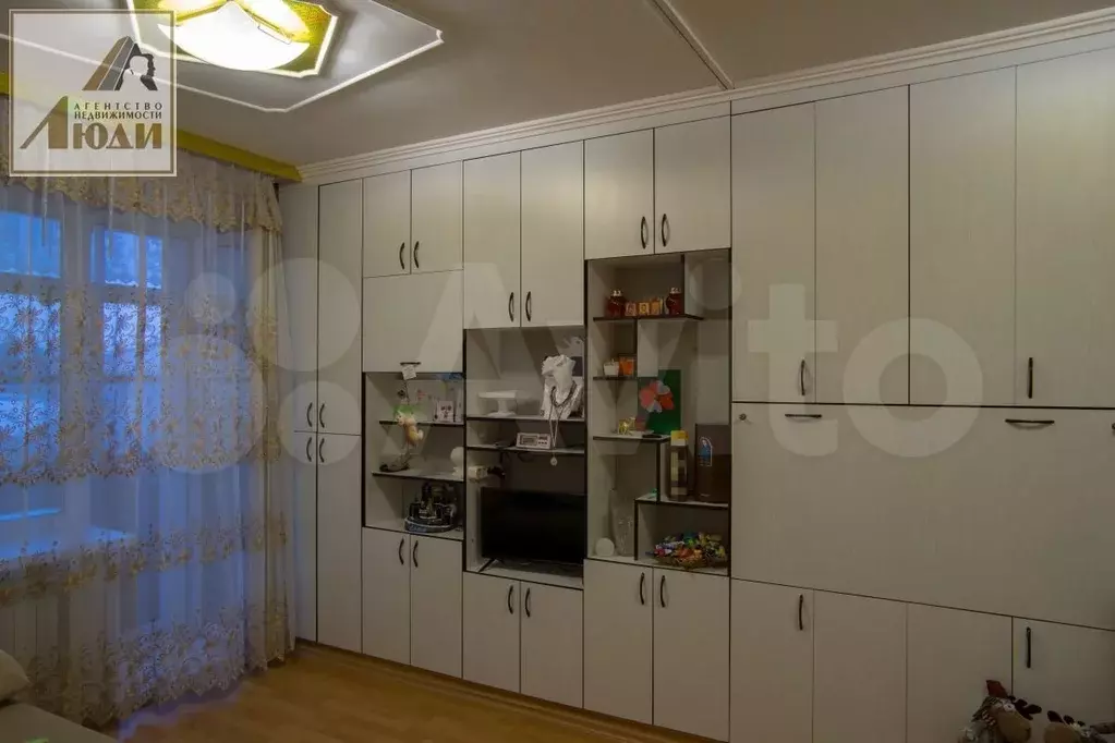 1-к. квартира, 30 м, 4/5 эт. - Фото 0