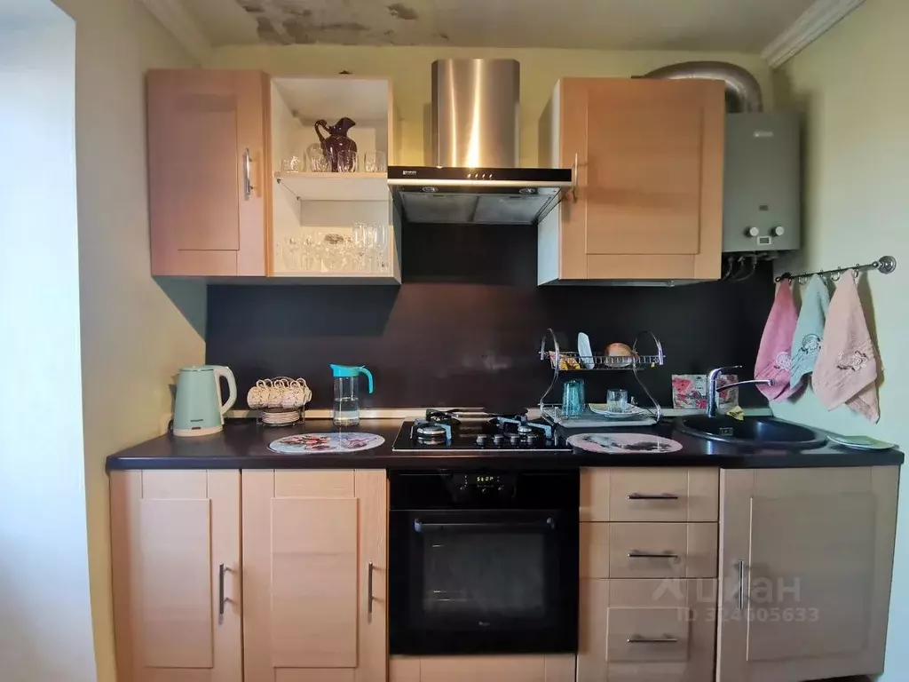 3-к кв. Астраханская область, Астрахань Заводская пл., 58 (68.0 м) - Фото 2