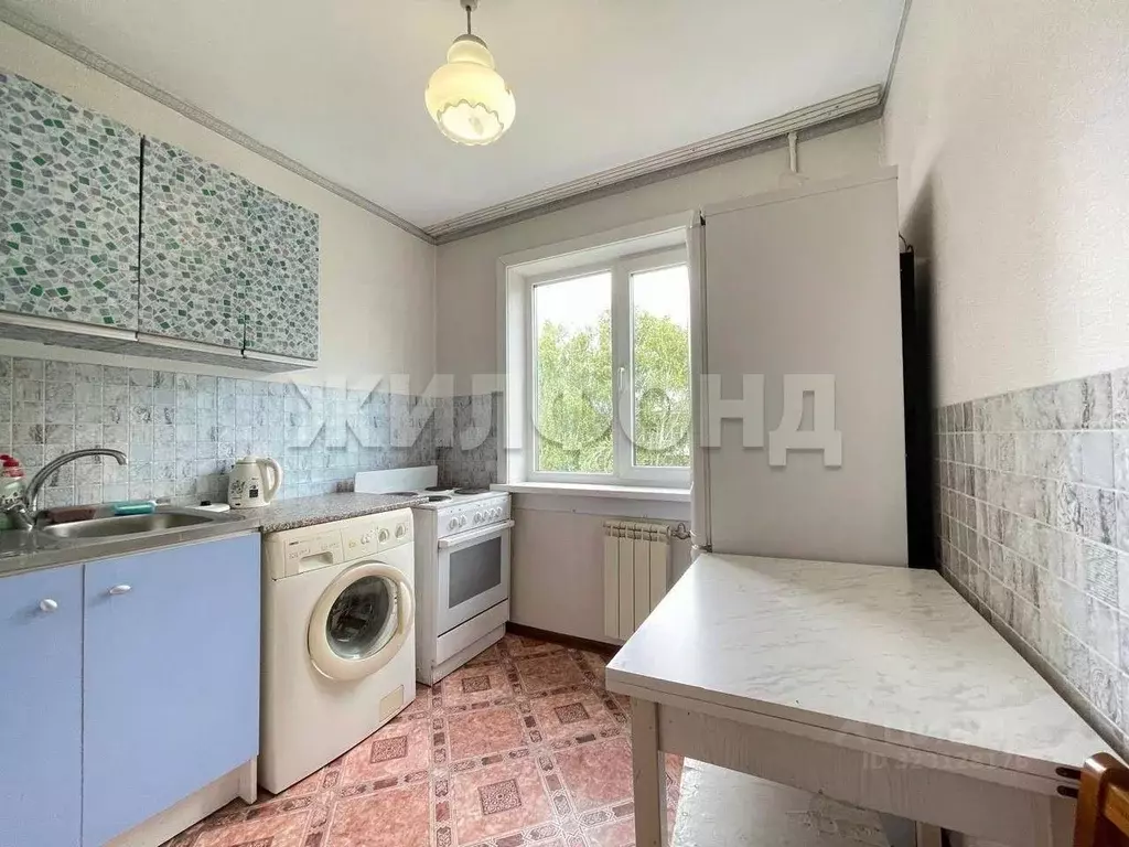 2-к кв. Новосибирская область, Новосибирск ул. Жуковского, 121 (45.6 ... - Фото 1