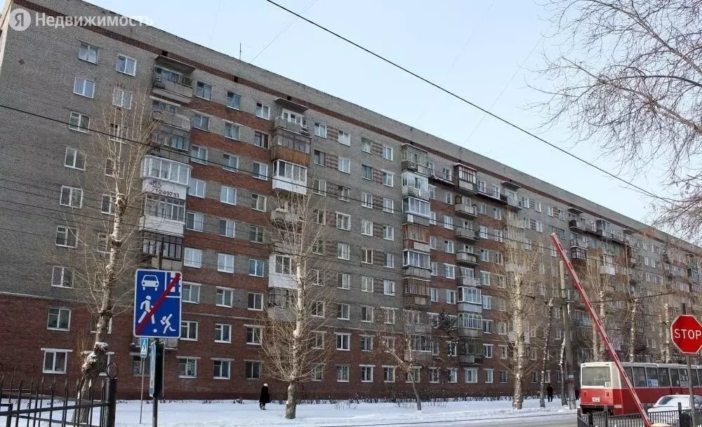 1-комнатная квартира: Омск, улица Серова, 22 (31.6 м) - Фото 0