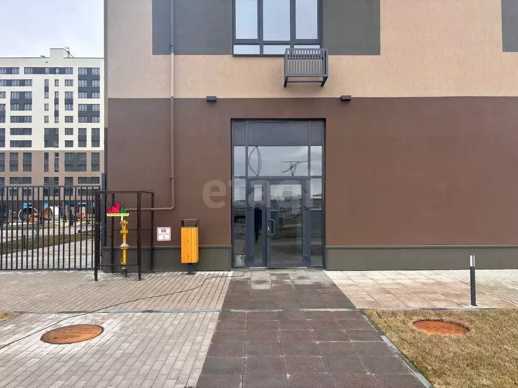 Помещение свободного назначения в Курганская область, Курган 18-й мкр, ... - Фото 1