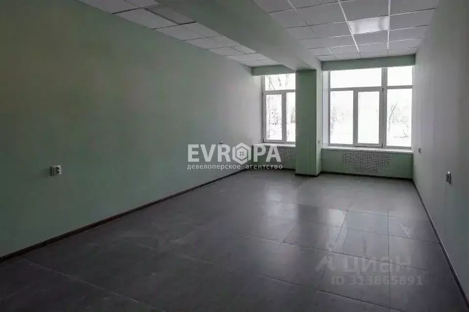 Офис в Ульяновская область, Ульяновск Высотный проезд, 3А (600 м) - Фото 1