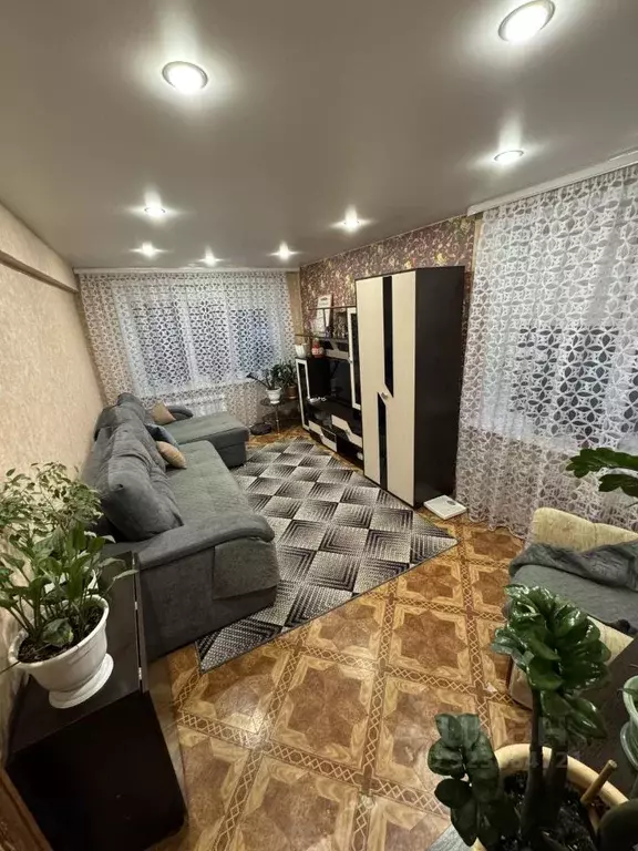 2-к кв. Саратовская область, Балаково Трнавская ул., 33 (44.0 м) - Фото 1