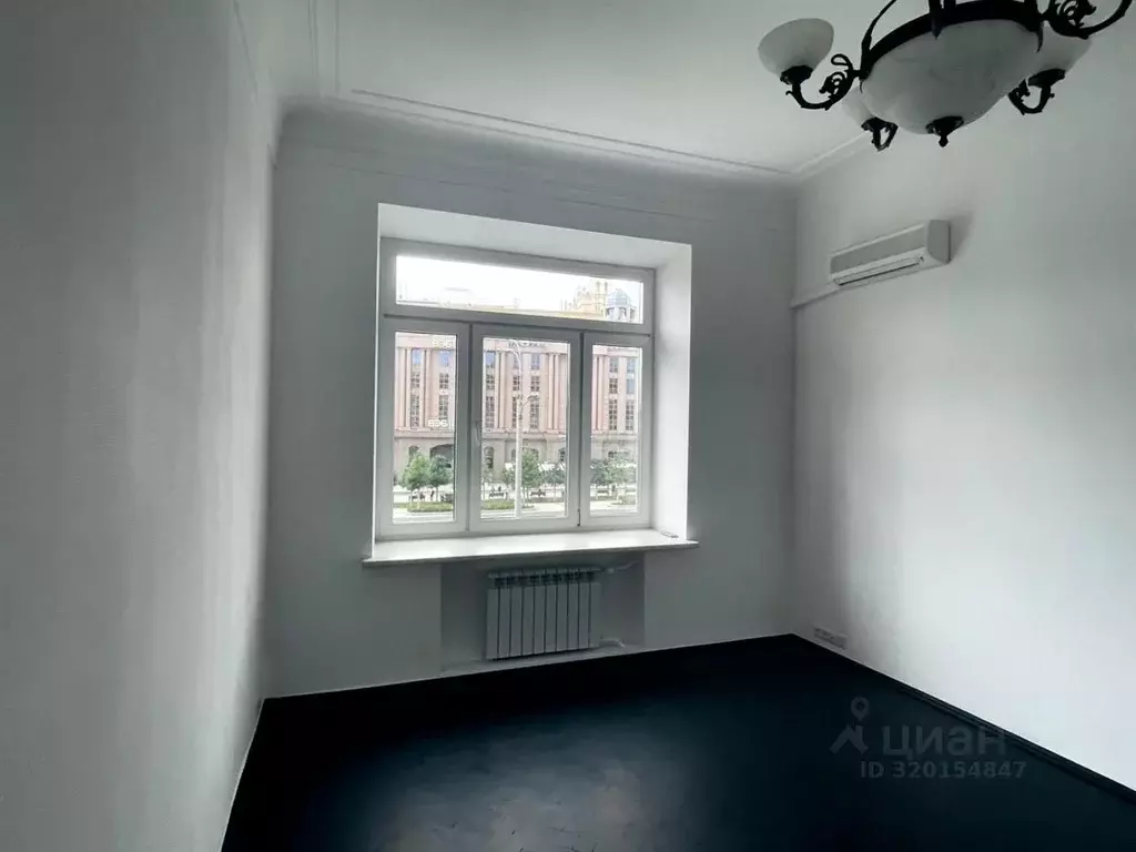 Офис в Москва Новинский бул., 28/35С1а (100 м) - Фото 1