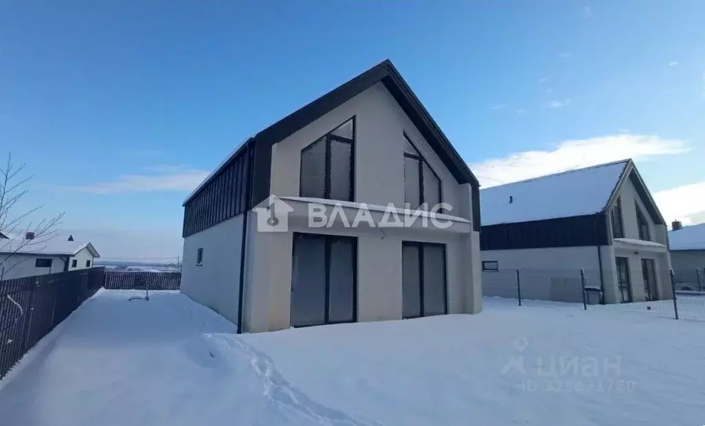 Дом в Калининградская область, Гурьевский муниципальный округ, пос. ... - Фото 2