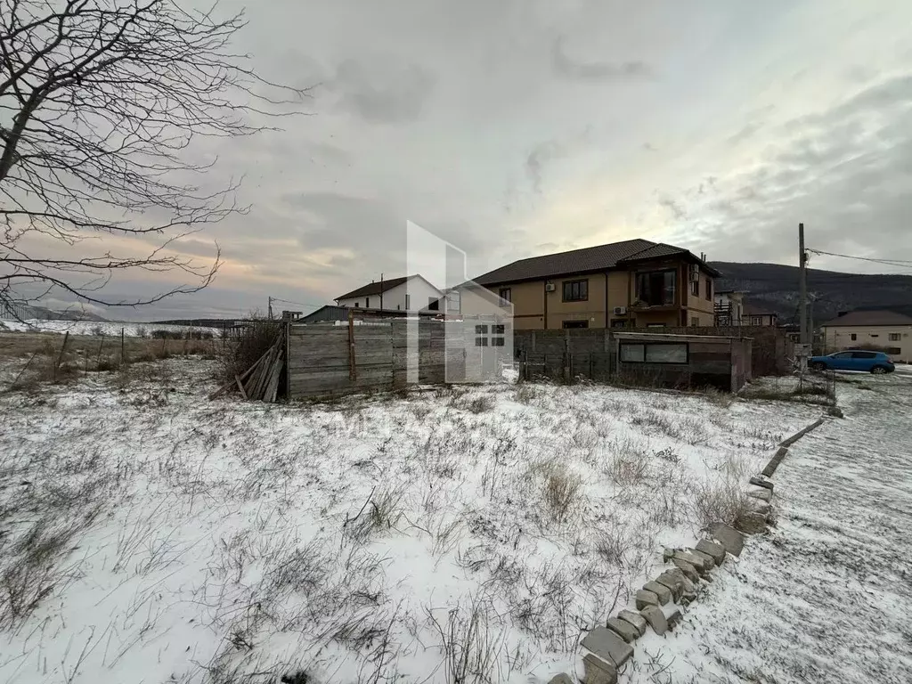 Участок в Краснодарский край, Геленджик городской округ, с. Кабардинка ... - Фото 1