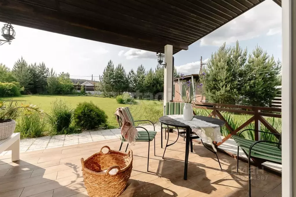 Дом в Свердловская область, Сысертский муниципальный округ, с. ... - Фото 1