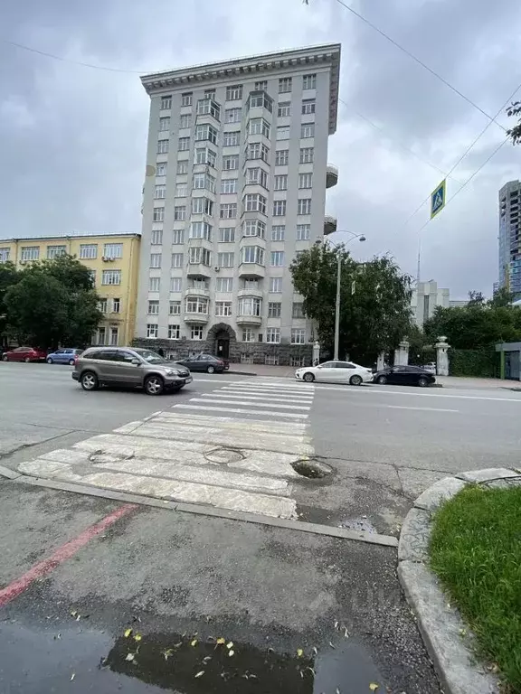 Офис в Свердловская область, Екатеринбург ул. 8 Марта, 2 (99 м) - Фото 0