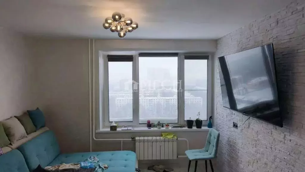 Продается комната в 3-комнатной квартире - Фото 1