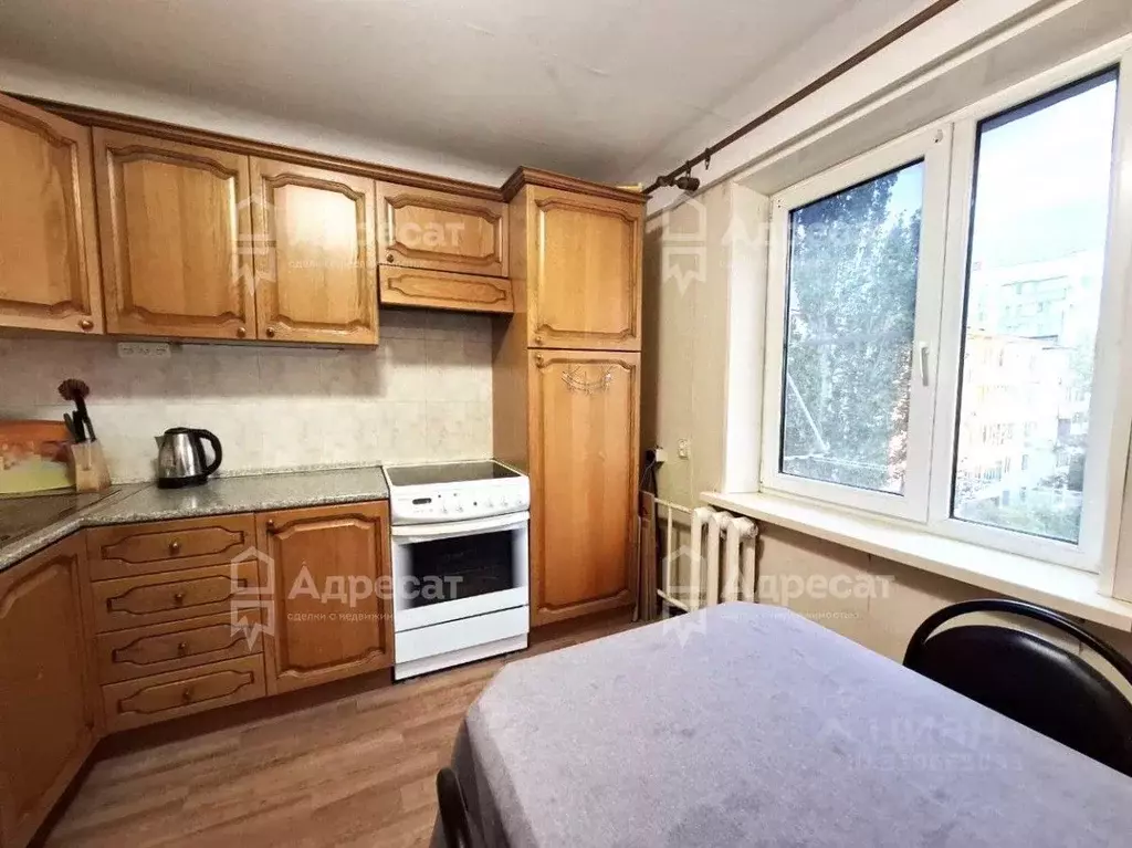 2-к кв. Волгоградская область, Волжский ул. Имени генерала Карбышева, ... - Фото 2