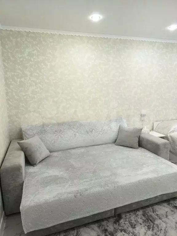 Комната 25 м в 1-к., 1/2 эт. - Фото 1