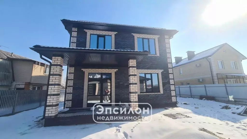 Дом в Курская область, Курск ул. Дубровинского, 123 (165 м) - Фото 0