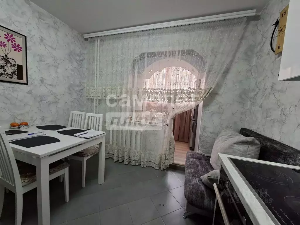 2-к кв. Забайкальский край, Чита Октябрьский мкр, 13 (71.1 м) - Фото 1