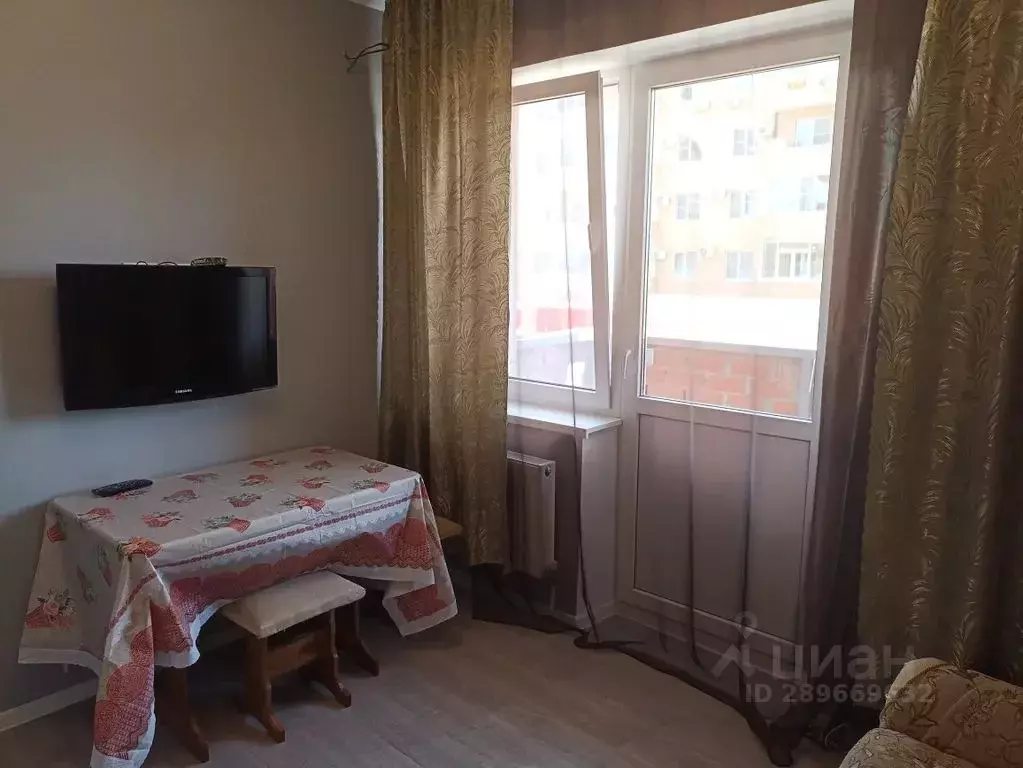 1-к кв. Адыгея, Тахтамукайский район, Старобжегокайское с/пос, Новая ... - Фото 1