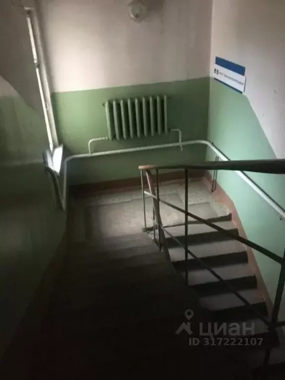 Помещение свободного назначения в Орловская область, пос. Красная Заря ... - Фото 1