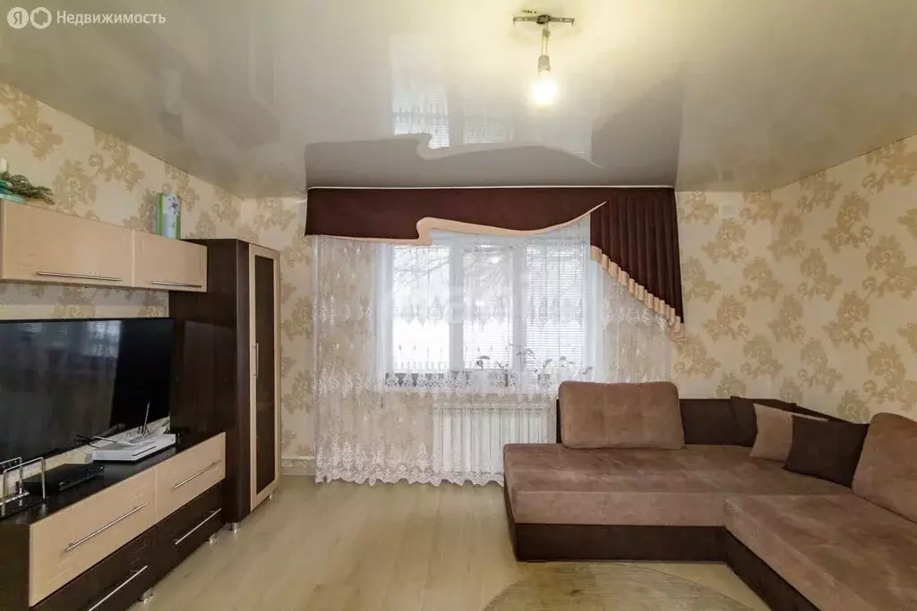 Дом в Ялуторовск, улица Агеева, 16 (81 м) - Фото 1