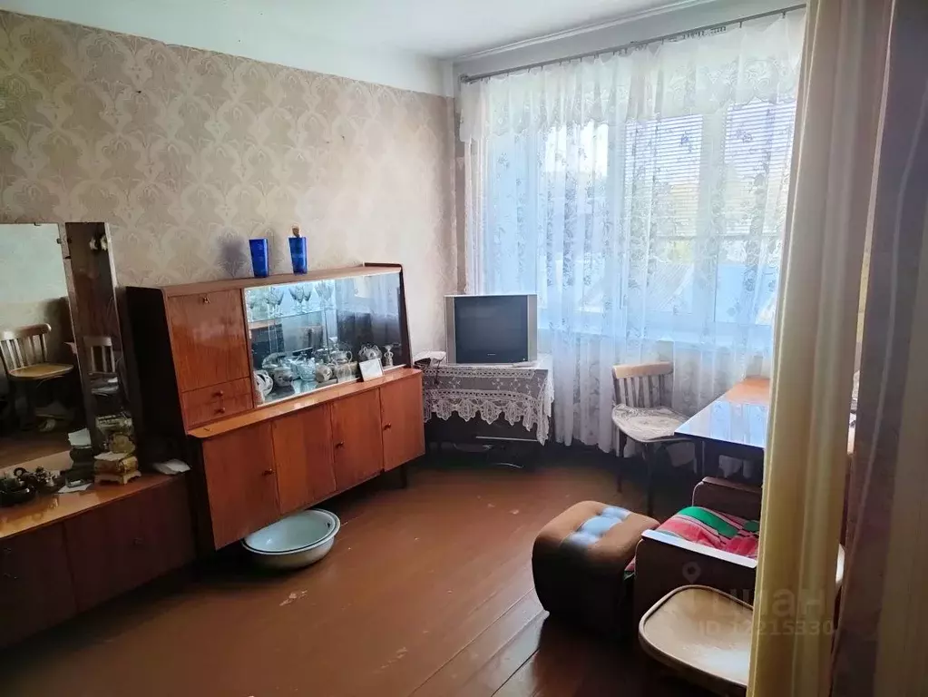Сниму квартиру ржев без посредников. Квартира трехкомнатная г. ржев краностроителей 17. ржев недвижимость. авито ржев квартиры.
