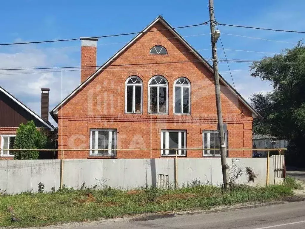 Дом в Воронежская область, Воронеж ул. Конституции (130 м) - Фото 1