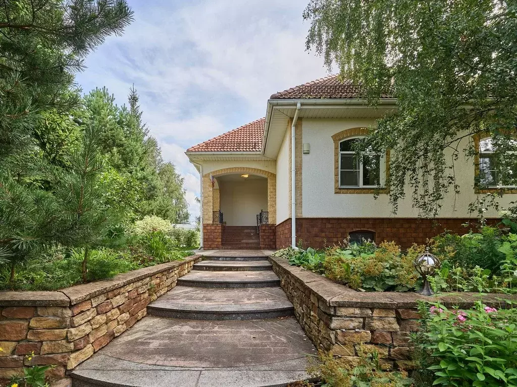 Дом в Московская область, Дмитровский муниципальный округ, д. Акишево ... - Фото 1