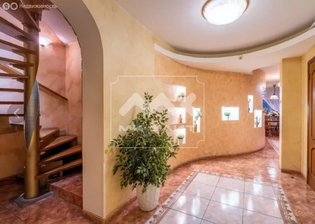 3-комнатная квартира: Санкт-Петербург, улица Рылеева, 3 (121 м) - Фото 1