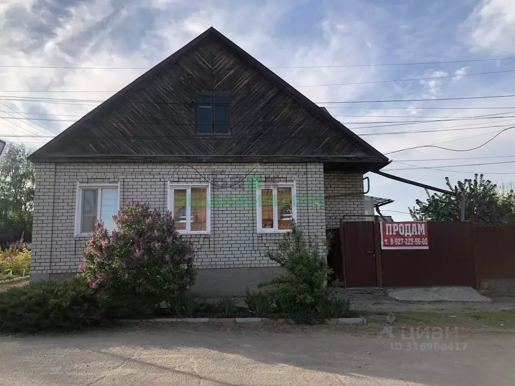 Дом в Саратовская область, Вольск ул. Льва Толстого, 204 (85 м) - Фото 0