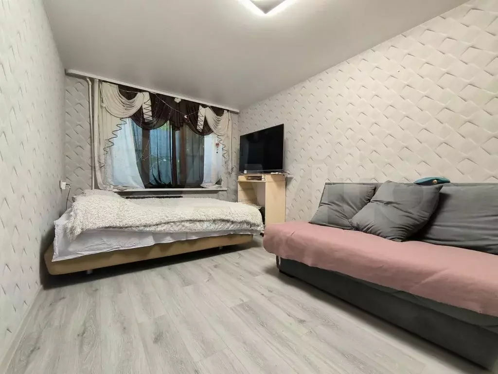 2-к. квартира, 43 м, 1/1 эт. - Фото 1