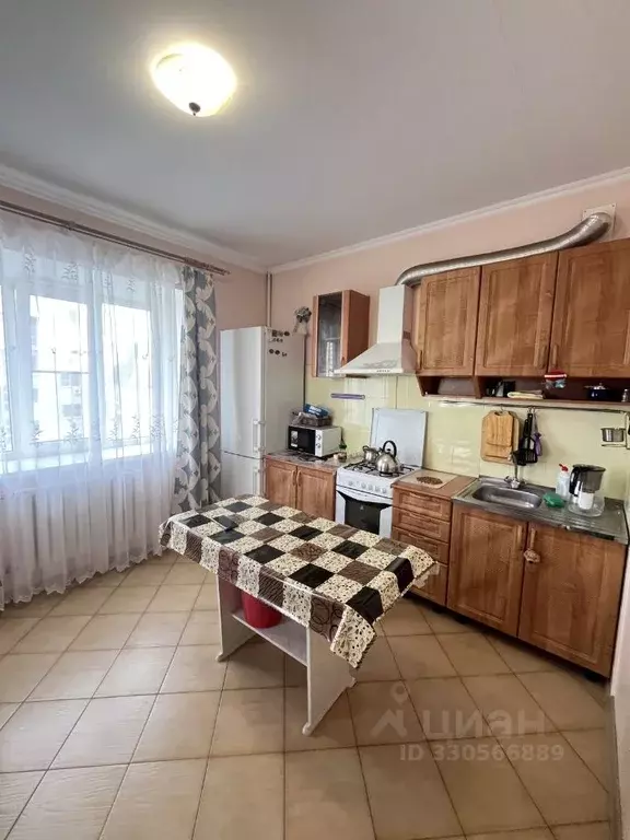 1-к кв. Астраханская область, Астрахань Тихорецкий пер., 5 (50.0 м) - Фото 1