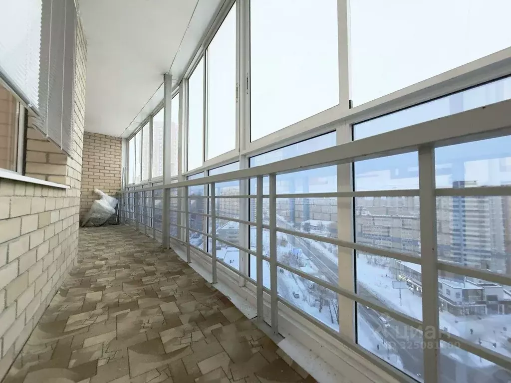 2-к кв. Свердловская область, Екатеринбург ул. Готвальда, 14А (73.6 м) - Фото 1