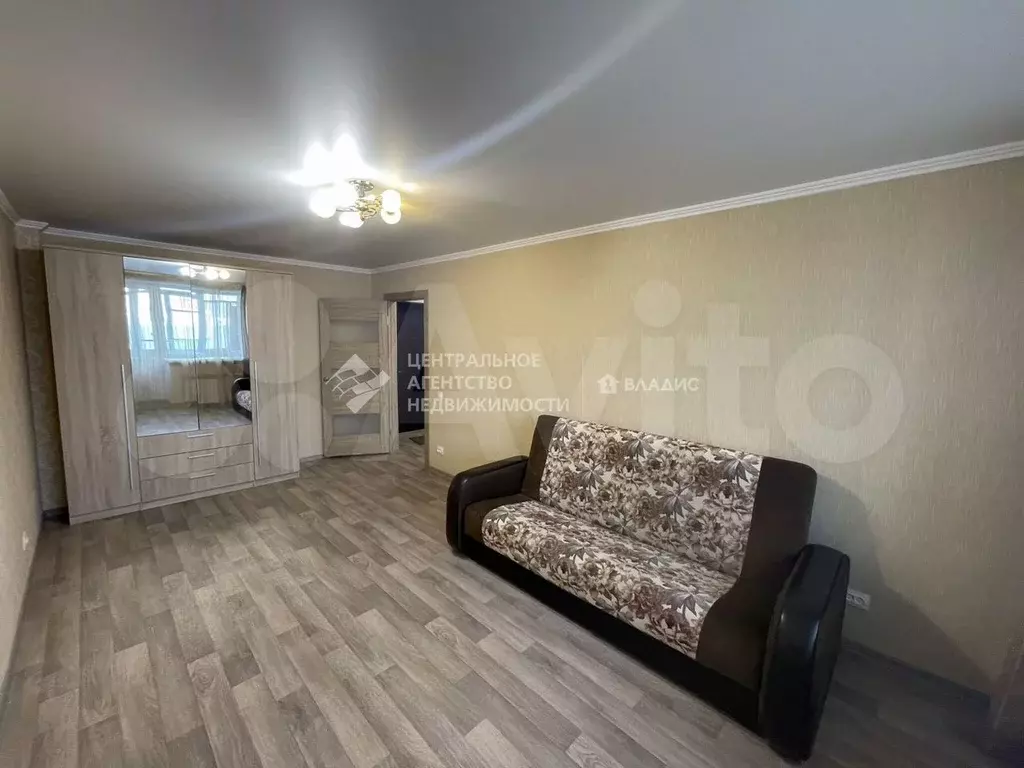 1-к. квартира, 38 м, 7/9 эт. - Фото 0