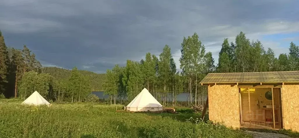 Дом в Карелия, Сортавальский муниципальный округ, пос. Кирьявалахти  ... - Фото 1