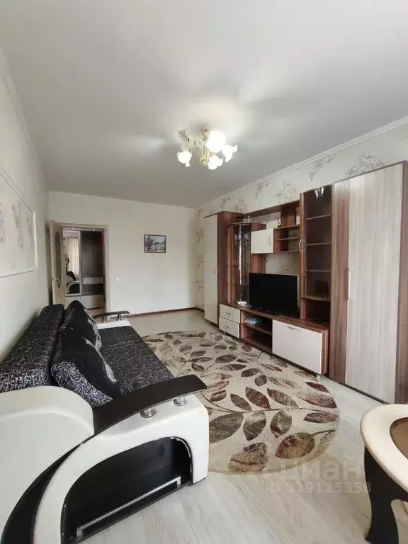2-к кв. Волгоградская область, Волгоград ул. Солнечникова, 9 (56.2 м) - Фото 1