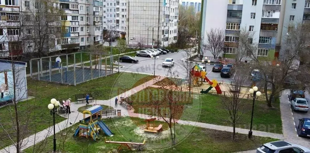 2-к кв. Белгородская область, Белгород ул. Чапаева, 13 (55.6 м) - Фото 0