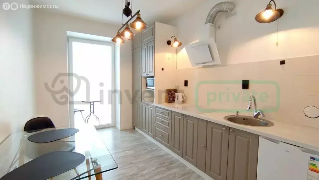 1-комнатная квартира: Зеленоградск, улица Автомобилистов, 9 (36.2 м) - Фото 1