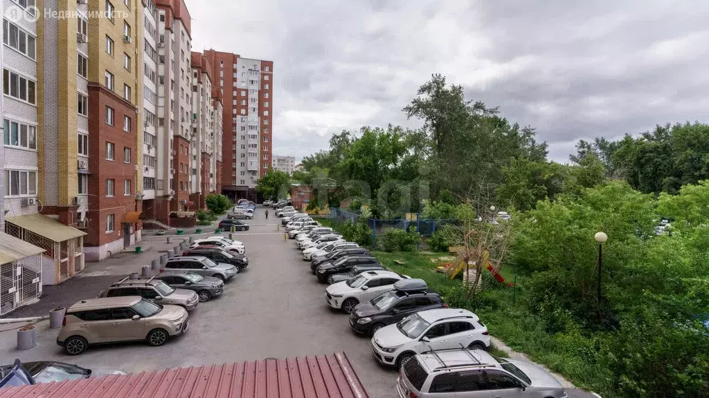 3-комнатная квартира: Тюмень, улица 50 лет Октября, 24к2 (73.4 м) - Фото 0